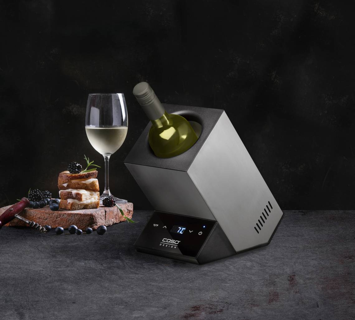 CASO Design - Weinkühler WineCase One mit Wein und Snacks