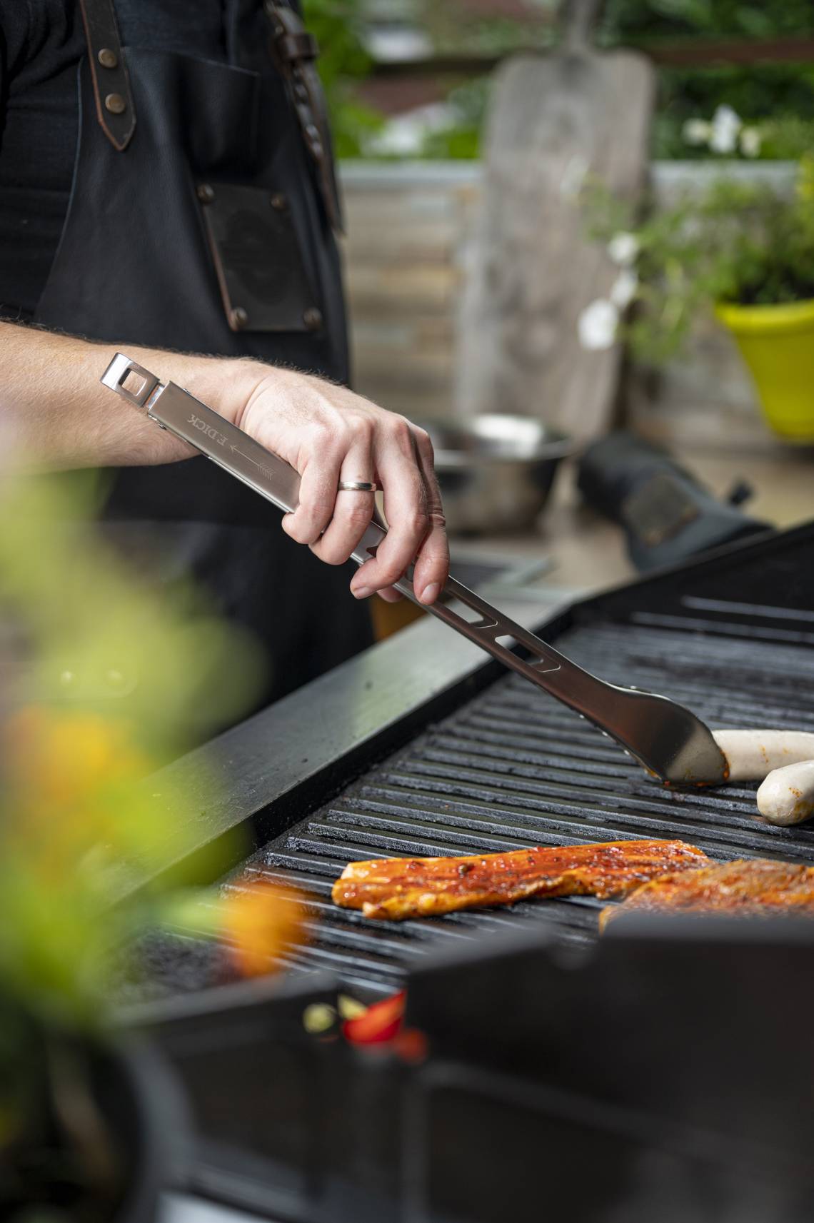 F.DICK - Fest und sicher greifen mit Grillzange, 40 cm