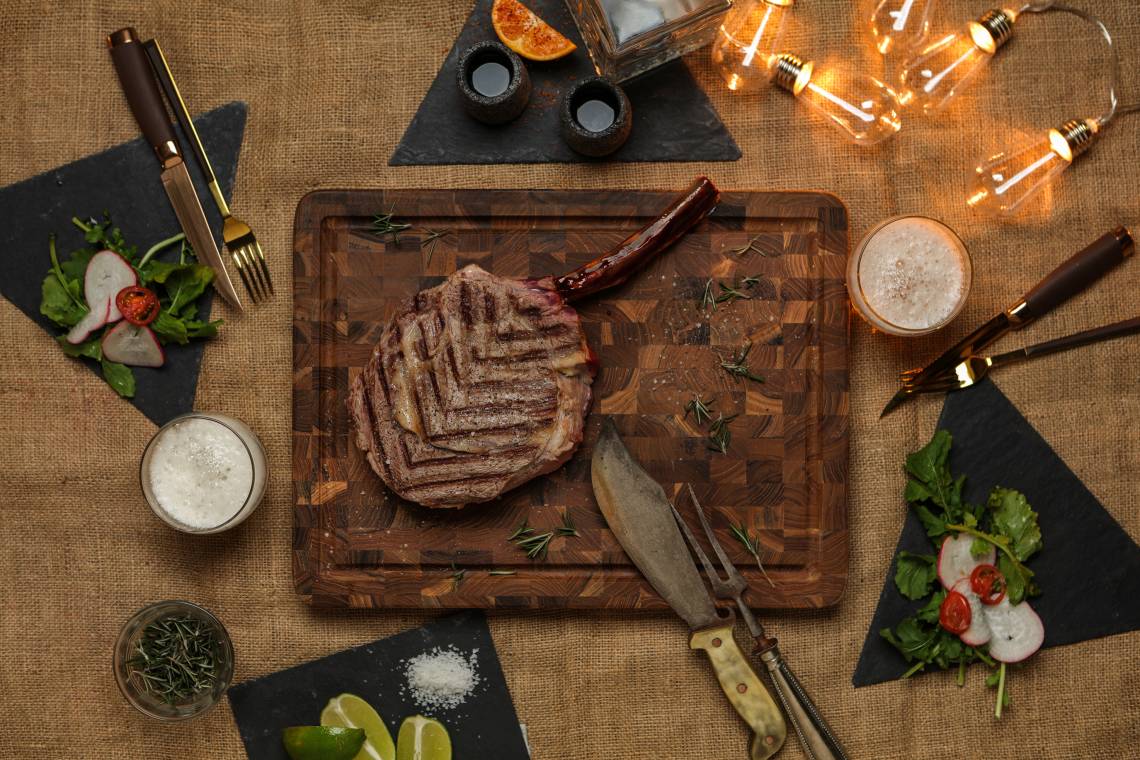 Teakhaus - Wie gemacht für Fleisch: Holzbrett Butcher Block