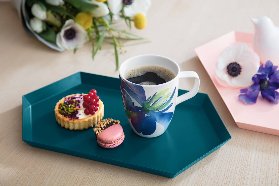 Villeroy & Boch - Artesano Flower Art - Kaffeebecher - Tablett mit Tartelette