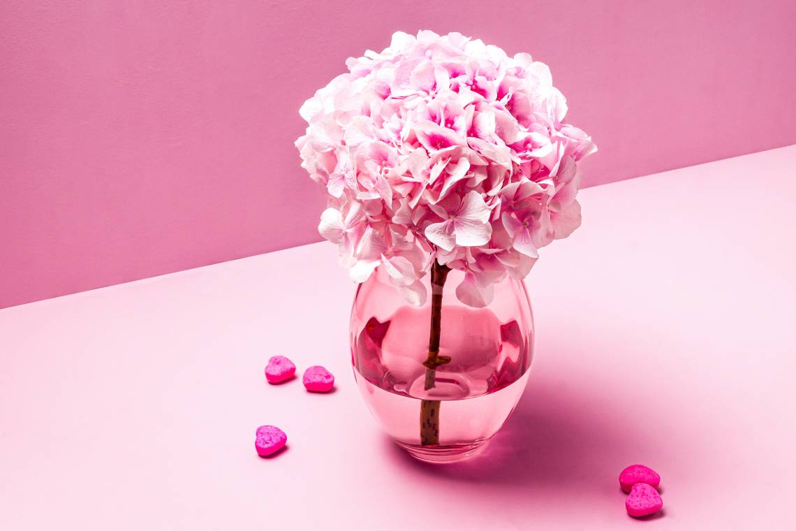 Villeroy & Boch - Rosiger Blumenstrauß mit Vase Rose Garden