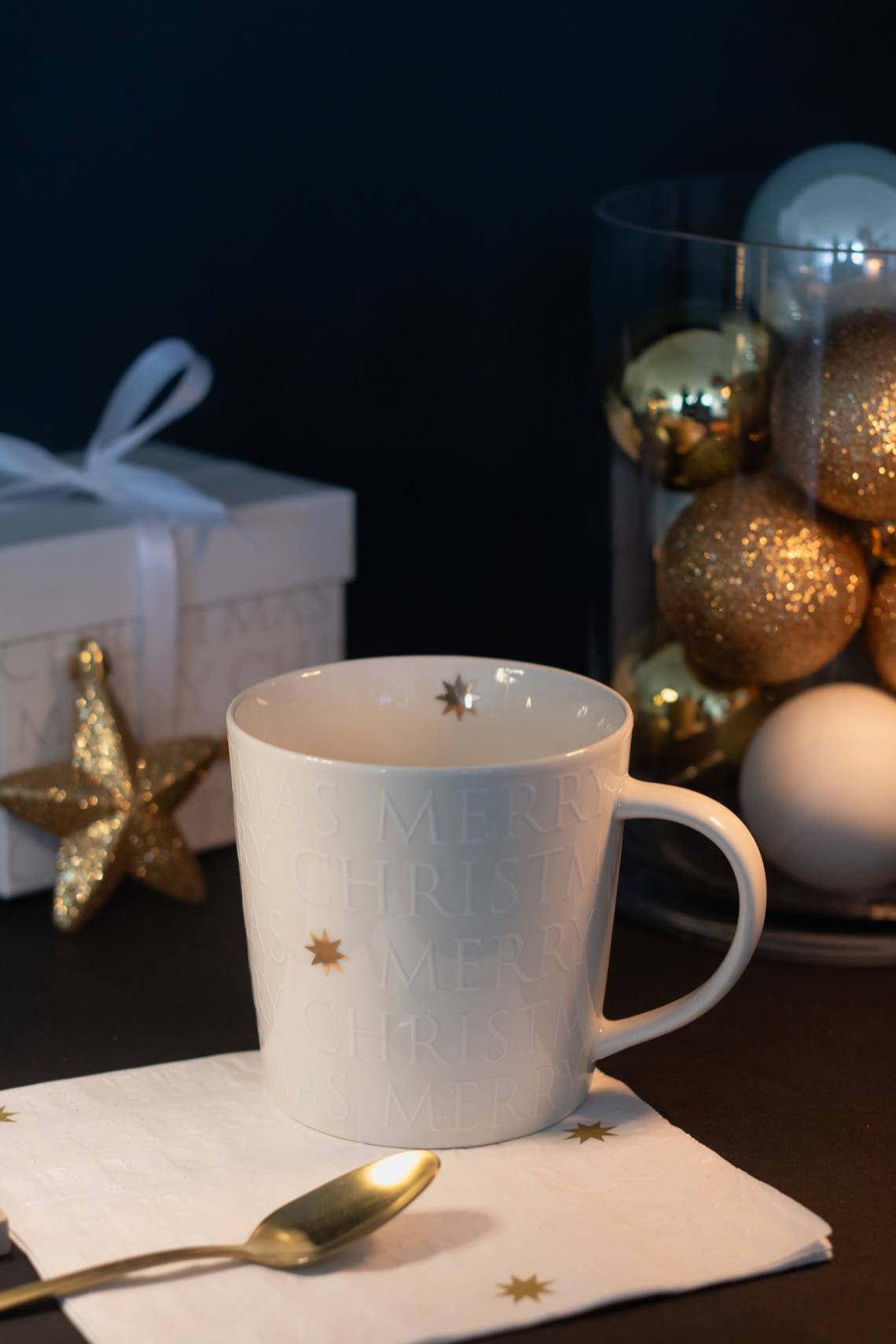 ppd - Mit fein geprägten Buchstaben: Christmas Trend Mug