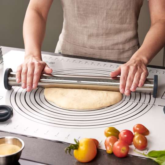 GEFU - Teigausrollen leicht gemacht mit dem Teigroller REGO und der Backmatte PAD