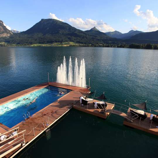 Atemberaubendes Seebad im Romantik Hotel Im Weissen Rössl