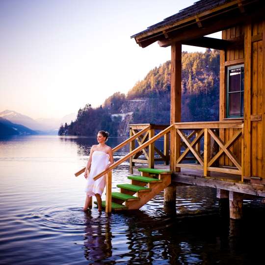 Romantik SPA Hotel Seefischer - Allein mit der Natur in der Seesauna entspannen
