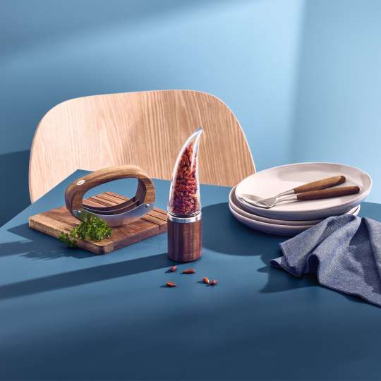 AdHoc - Praktisch würzen und verfeinern am Tisch mit Chilischneider Peperone und Wiegemesser RoccaVerde
