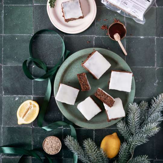 BÖCKER - Saftiger Honigkuchen mit BÖCKER Reinzucht-Sauerteig Bio