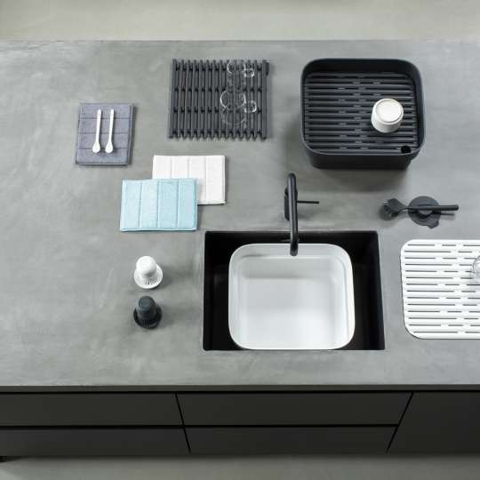 Brabantia SinkSide Concept WashingUp