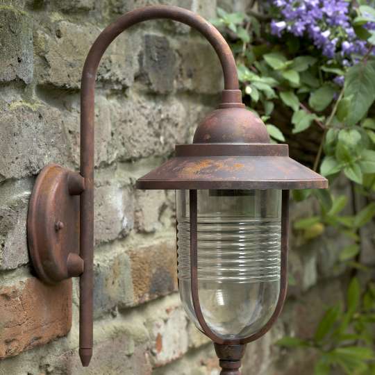 Hammerite - Rostigen Gartenlampen mit Metall-Schutzlack Ultima neues Leben einhauchen