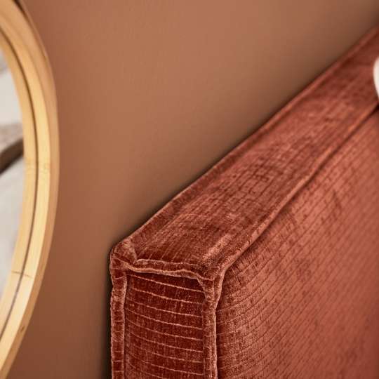 Interliving Polsterbett Serie 1417 in Breitcord Monty Rusty