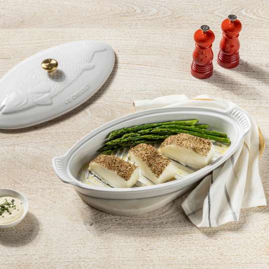 Le Creuset - Das perfekte Fischgericht in der Fischbackform, Weiß, kreieren