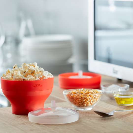 Ein schneller Snack zubereitet mit dem Popcorn-Maker von Lékué