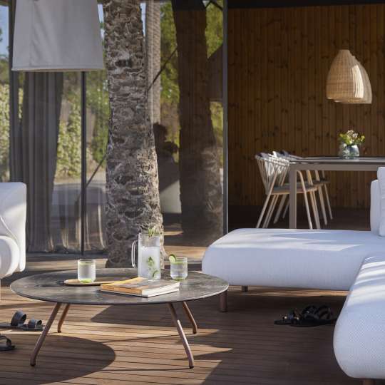 MUSOLA - Luftige Outdoor-Lounge: Sofa Salinas