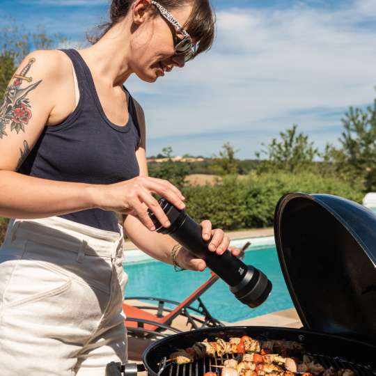 PEUGEOT SAVEURS BBQ Pfeffermühle