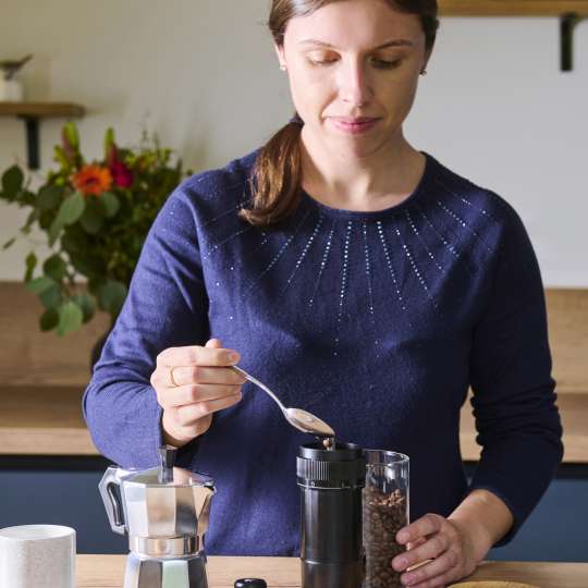 Peugeot - Kinderleicht befüllen: Kaffeemühle PRESTO