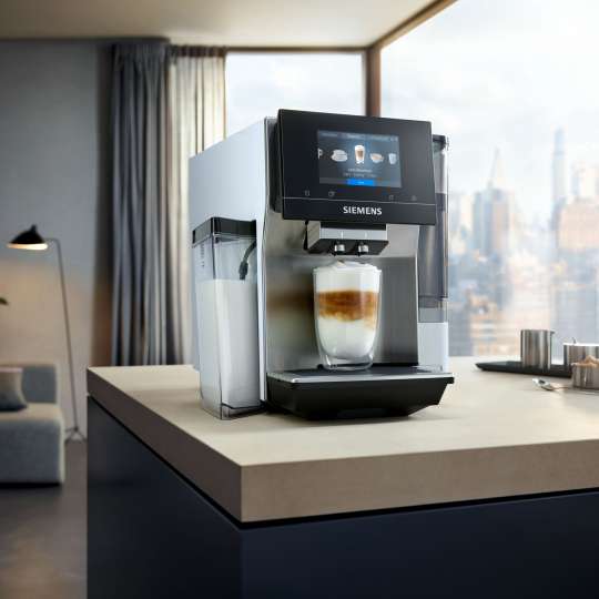 Siemens - EQ700 Kaffeevollautomat mit Milchbehälter