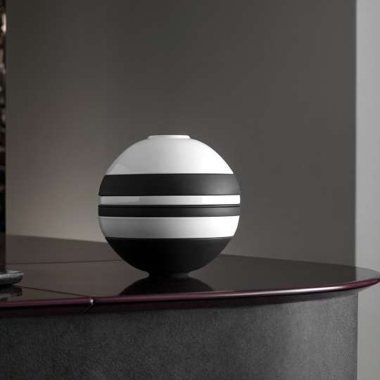 Villeroy & Boch: La Boule black/white: gestapeltes Tischservice als Designobjekt