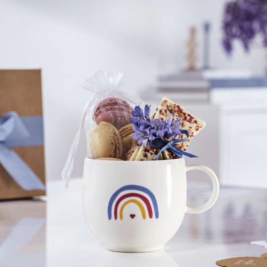 Villeroy & Boch - Kleine Glücksmomente schenken mit Henkelbecher With Love mit Regenbogenmotiv