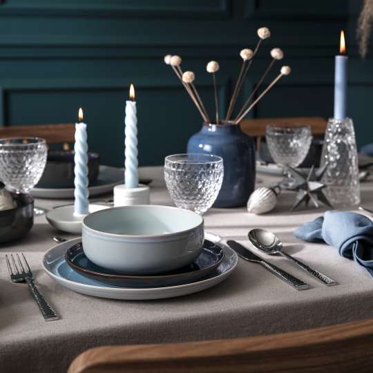 Villeroy & Boch - Eisblaues Tafeldekor mit Boston Kristallgläsern