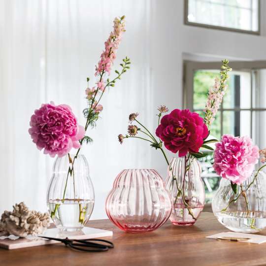 Villeroy & Boch - Zarte Vasen in verschiedenen Formen von Rose Garden
