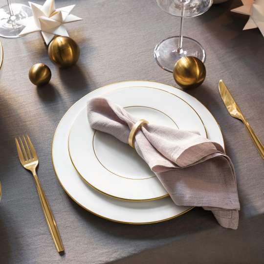 Villeroy & Boch - Anmut Gold Geschirr mit Besteck von MetroChic d'Or