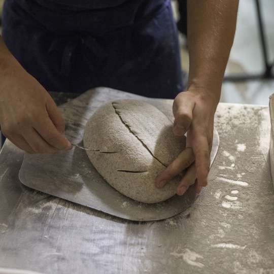 Die Tradition erlernen: Echtes estnisches Brot backen