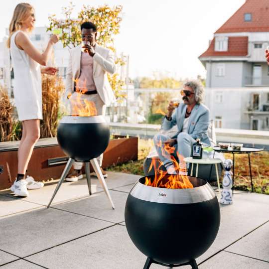 höfats - Gemütliches Outdoor-Ambiente mit Feuerkorb MOON 
