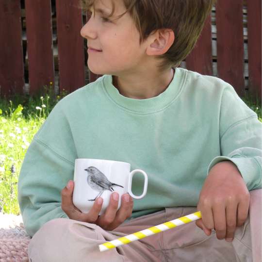 mittelpunkt - Kleine Tasse, großer Spaß: Henkelbecher mit Vogelmotiv
