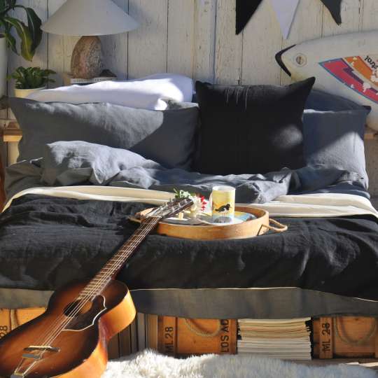 Schulz HOMEWEAR Stonewashed Leinen Bettwäsche grau schwarz