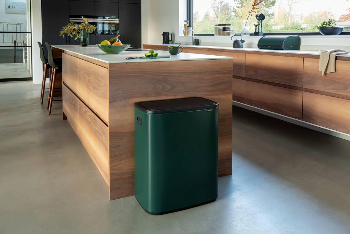 Abfalleimer BO-TOUCH in Pine Green von Brabantia