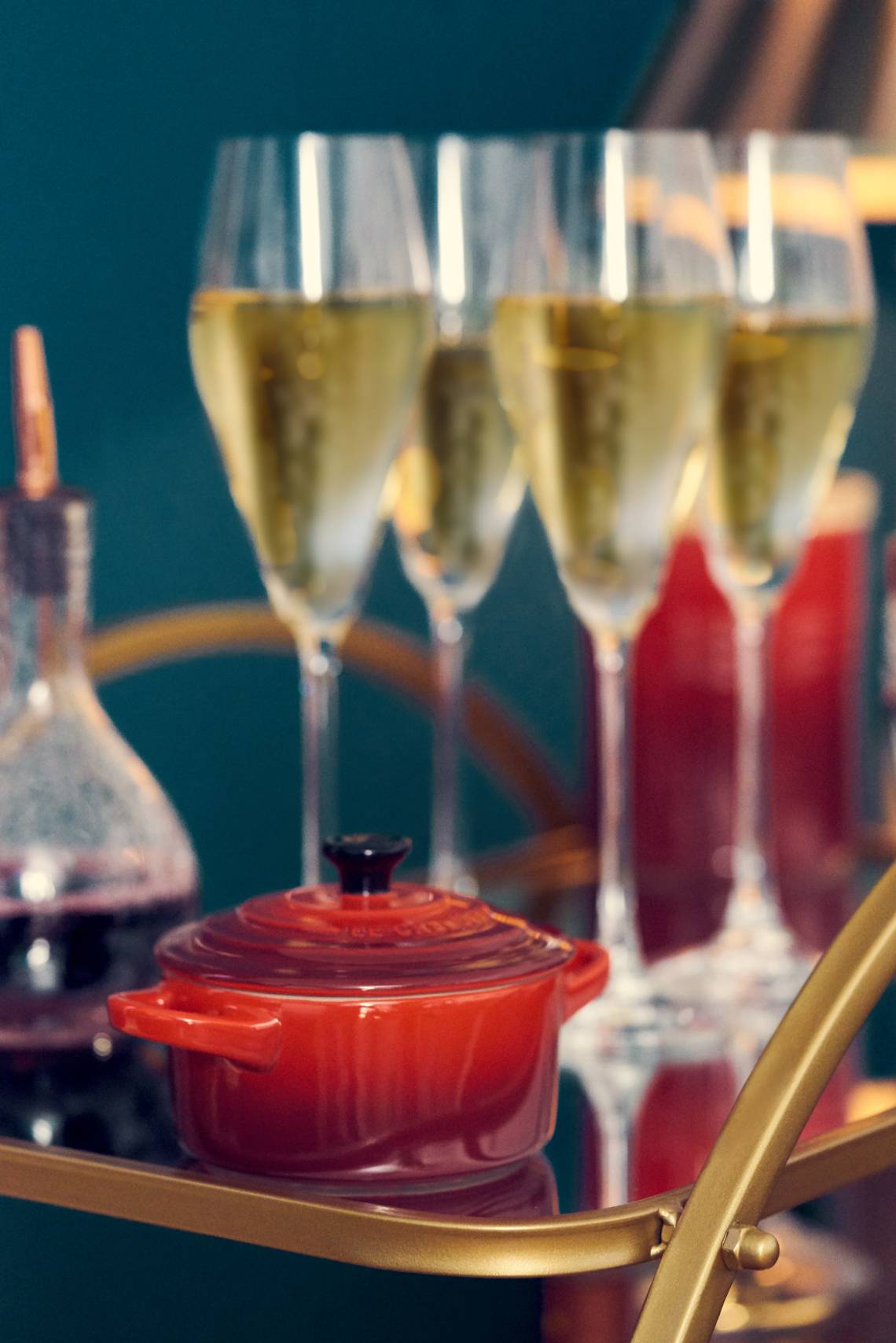 Le Creuset Fine Dining Drinks Cabinet