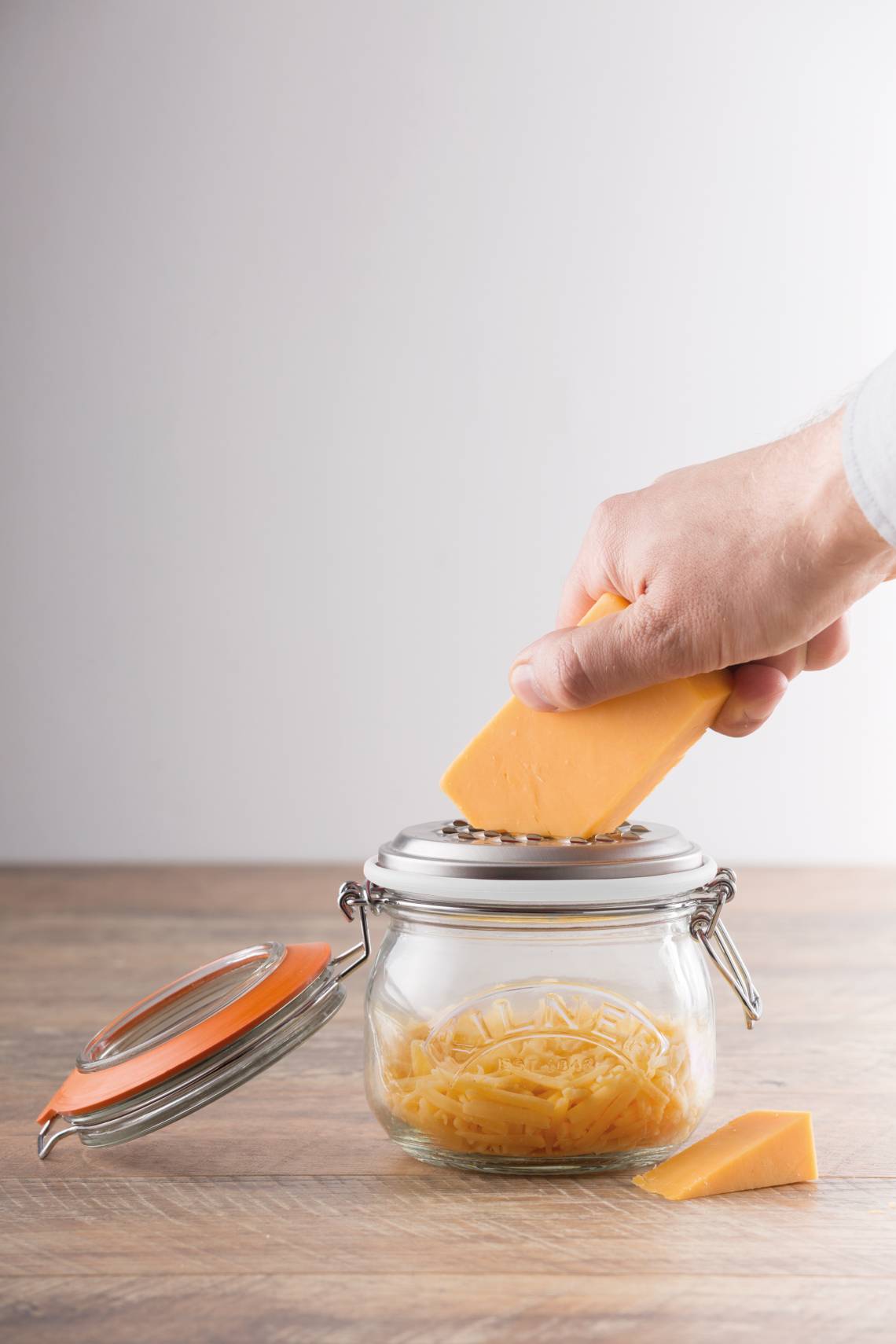 Kilner Reibenset - Edelstahlreibe mit Bügelverschluss Glas 0,5 Liter  0025.841