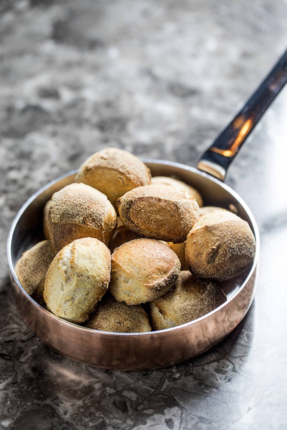 Scanpan - Maitre D' Serie aus Kupfer / Mood Schmorpfanne Brötchen