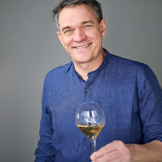 Bernhard Meßmer, Geschäftsführer der Wein- und Genussschule ‚einfach geniessen