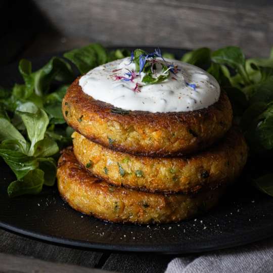Vegetarisch und gesund: Gemüsebratlinge (c) ELO