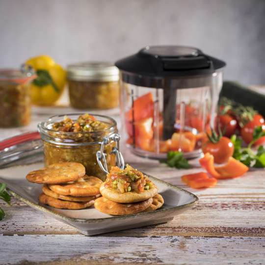 Rezept GEFU - pikantes Mittelmeer-Chutney