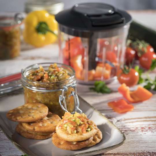 Rezept GEFU - pikantes Mittelmeer-Chutney - hoch