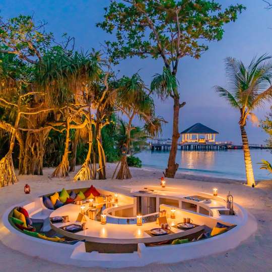 Stimmungsvolle Weihnachten am Strand (c) Marriott International