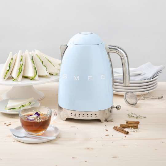 Smeg Wasserkocher Pastellblau - Milieu