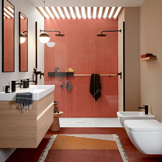Villeroy & Boch Badezimmer in Terrakotta-Farben