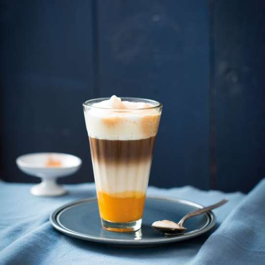 Kürbis-Gewürz-Latte-Macchiato