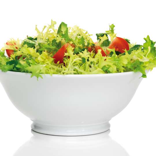 Frisee Salat mit Avocado, Tomaten, Minze und Limettendressing