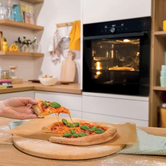 Gorenje - OptiBake mit Pizzabfunktion