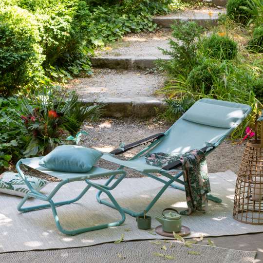 Lafuma Mobilier verschönert den Garten mit Color-Blocking à la francaise
