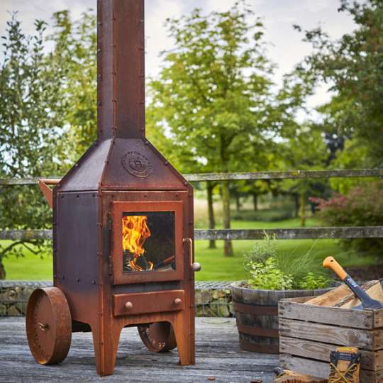 No terrace without a fire! Stilvolle Gartenkamine von RB 73 - Modell Bijuga