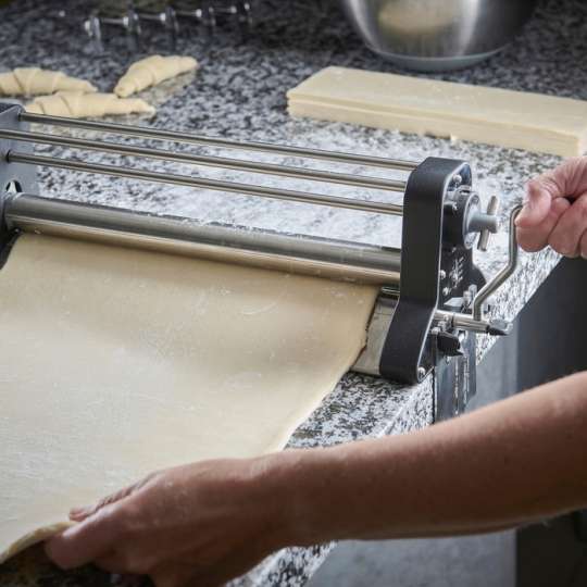 Teigausrollmaschine