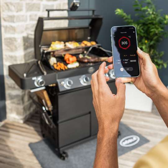 Clever grillen: smarter Gasgrill von RÖSLE mit App-Funktion