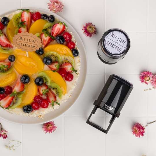 Obsttorte mit Rundstempel